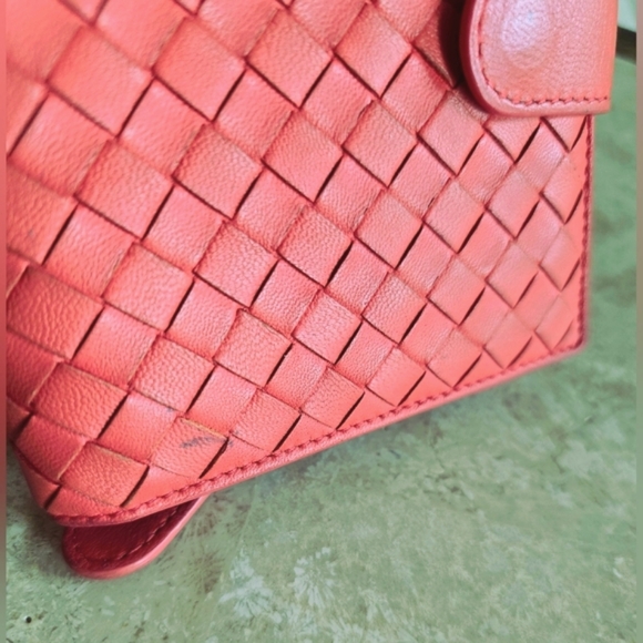 Bottega Veneta Intrecciato Terra Cotta Bi Fold Wallet - Picture 13 of 16